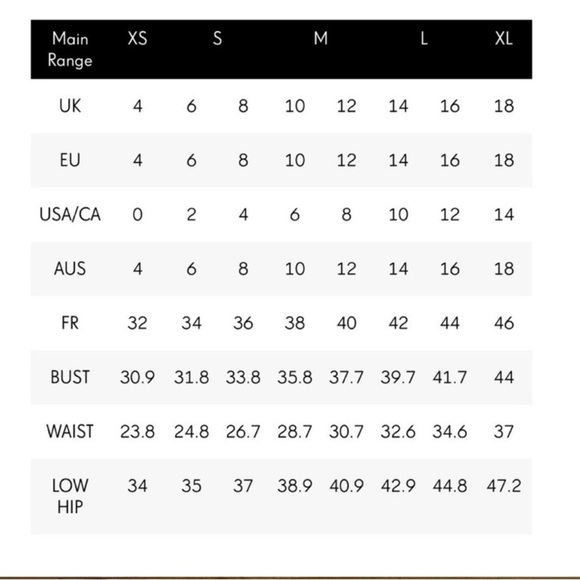 PrettyLittleThing Champagne satin pleat detail Berteau flared sleeve shift dress - Picture 11 of 11